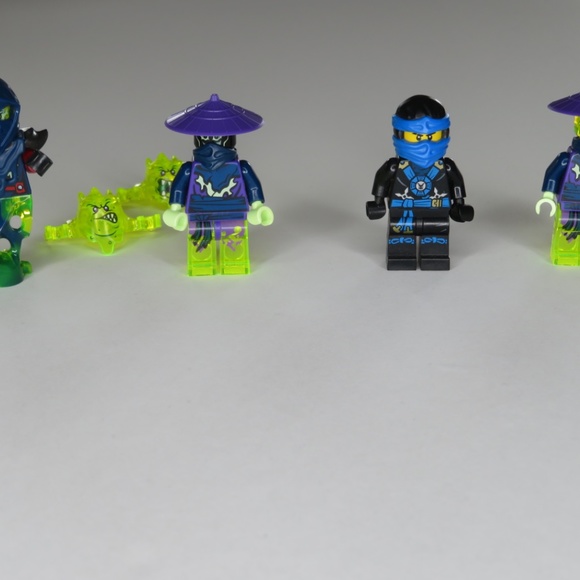 LEGO NINJAGO Jays Ghost Car- - Picture 8 of 8